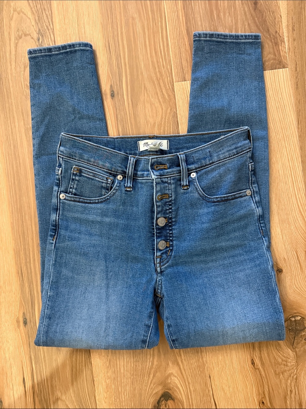 Madewell - Picture 2 of 3